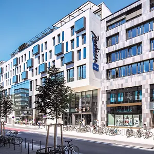 Radisson Blu Hotel, Hotell MHG